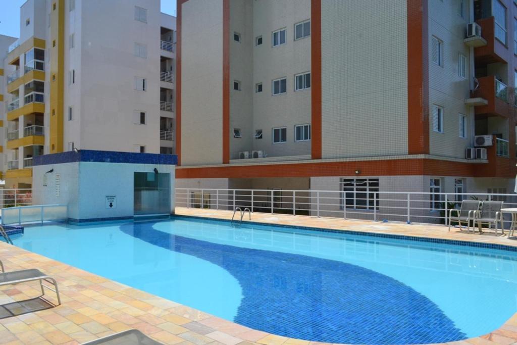 Aluga-se Apto 2 Quartos, sendo 1 suíte, 3 Ar cond. Mobília completa - Praia Grande Ubatuba/SP Exterior foto