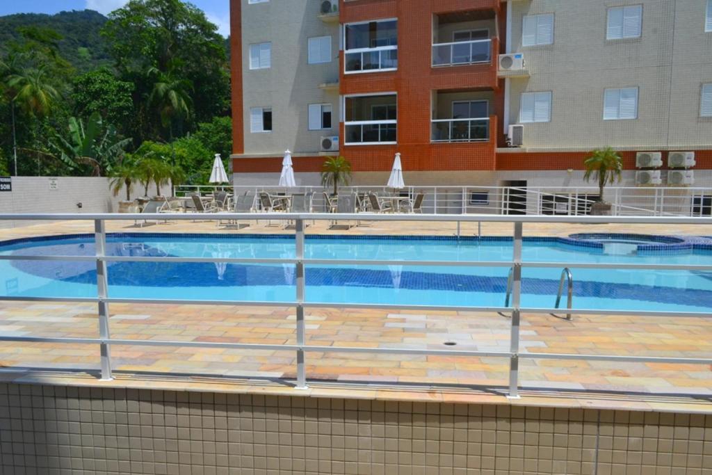 Aluga-se Apto 2 Quartos, sendo 1 suíte, 3 Ar cond. Mobília completa - Praia Grande Ubatuba/SP Exterior foto